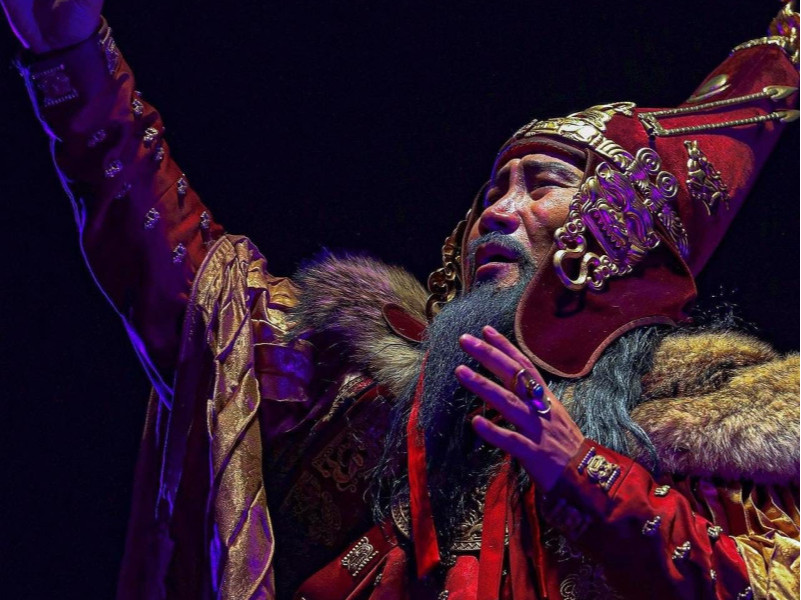 "Тамгагүй төр" жүжгийг дэлхийн театрын ноён оргил Бродвайд тоглохоор болжээ